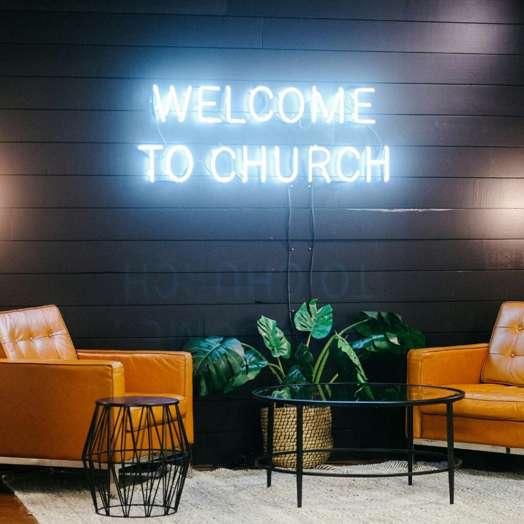 4 Tips to Welcome New Families at Church